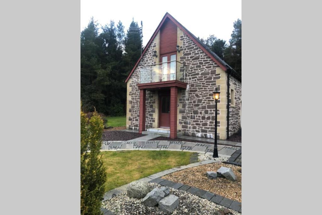 Struan Coach House In Gated Residence Stirling Bagian luar foto